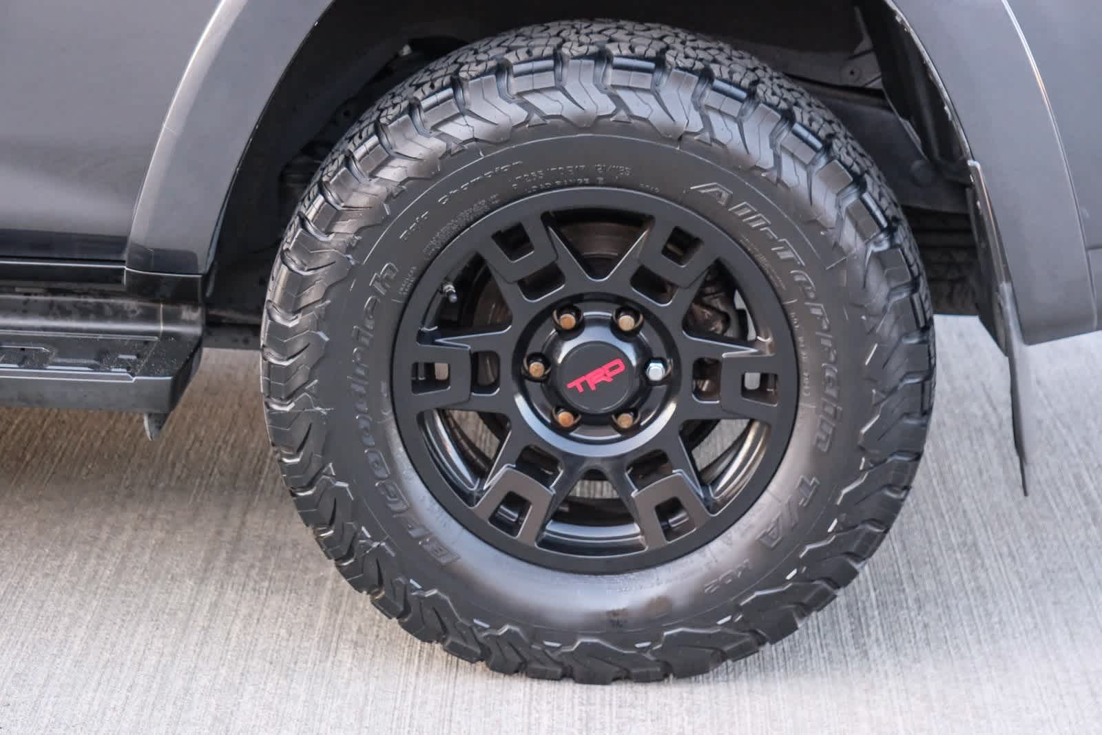 Thumbnail: 2019 Toyota 4Runner - 9
