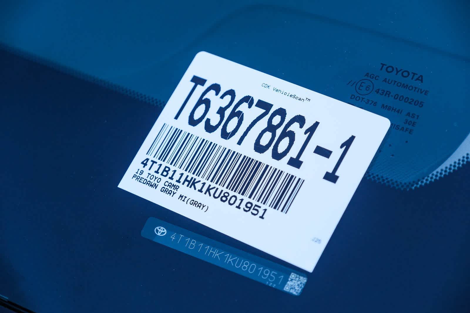 Thumbnail: 2019 Toyota Camry - 29