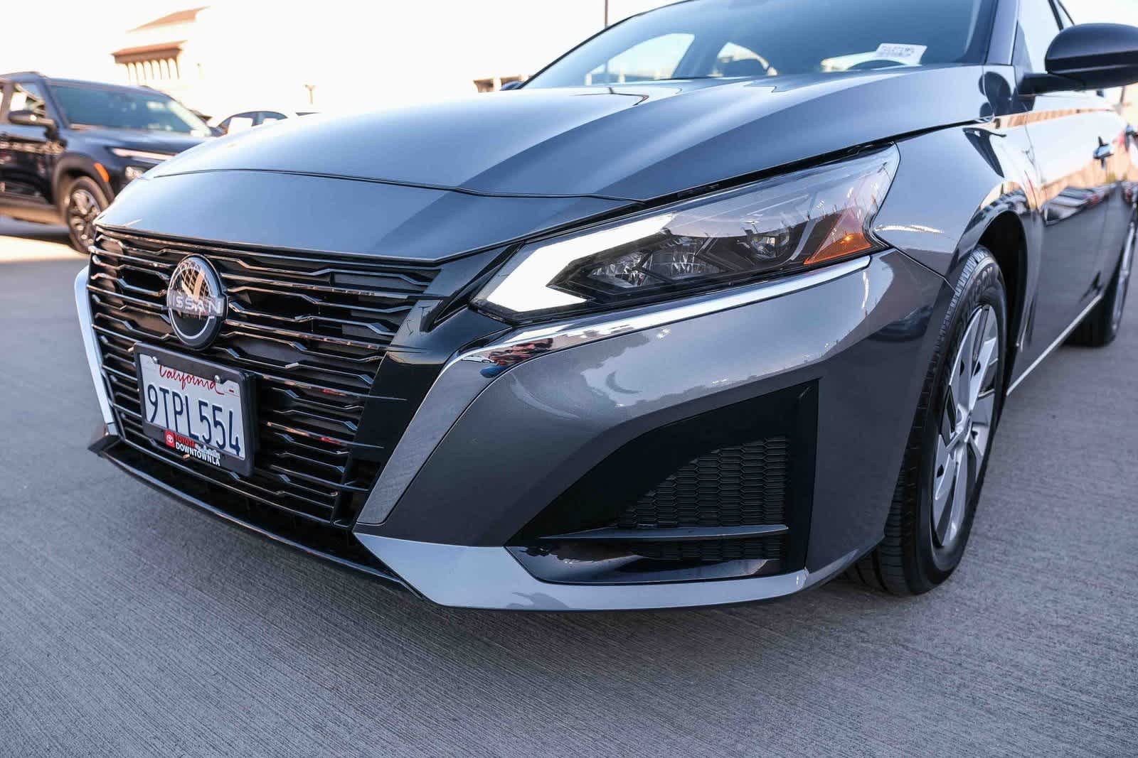 Thumbnail: 2025 Nissan Altima - 12