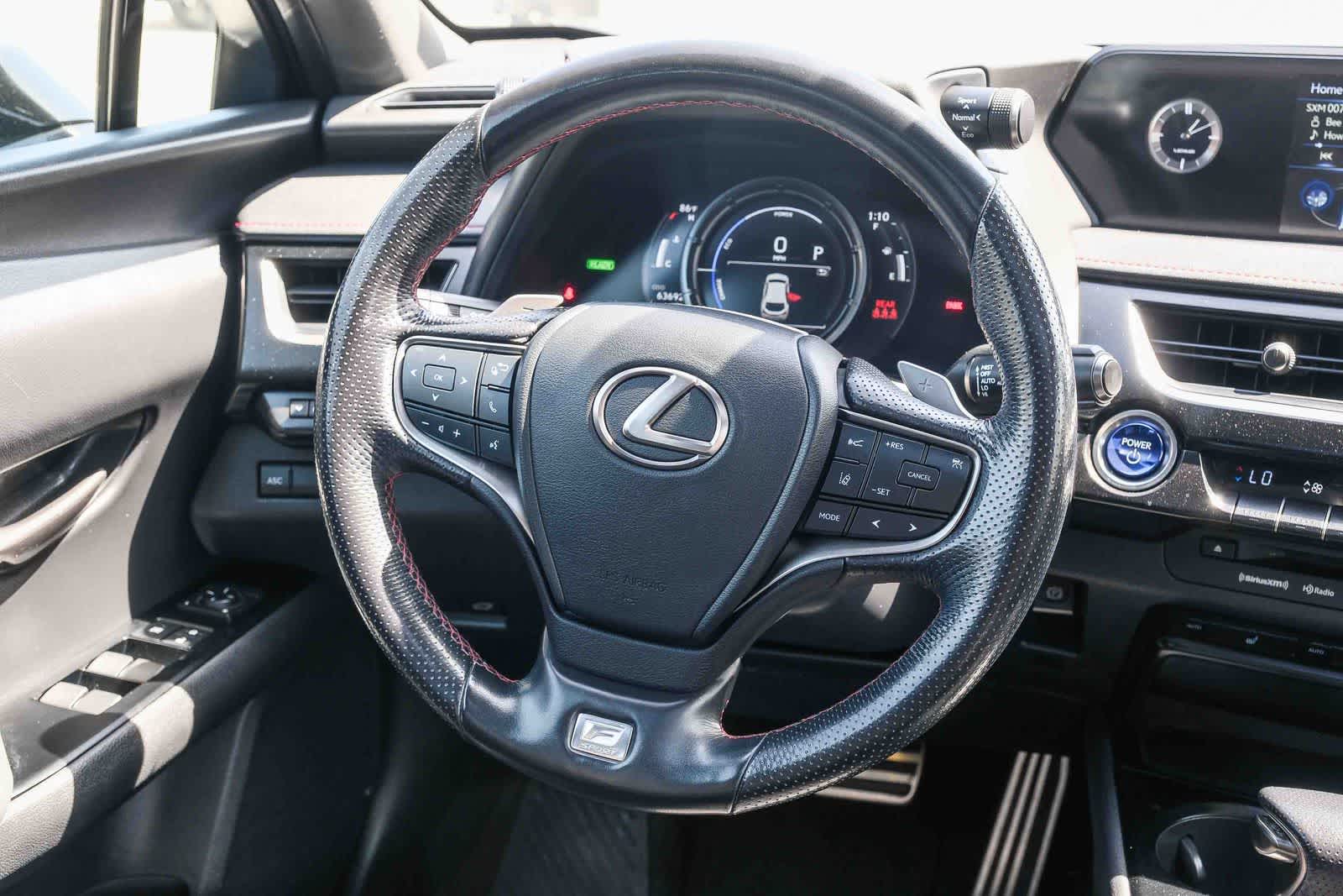 Thumbnail: 2020 Lexus UX - 15