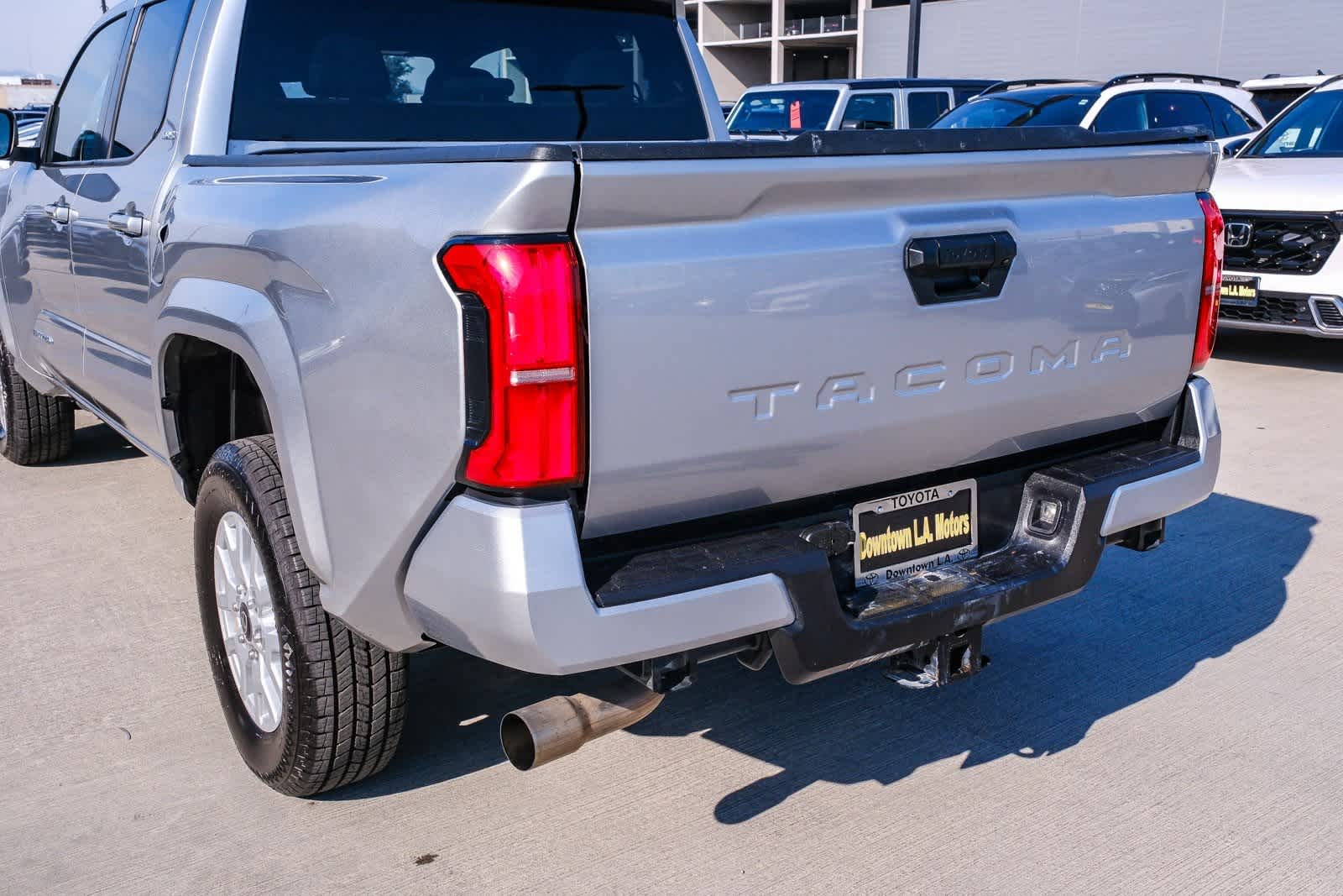 Thumbnail: 2024 Toyota Tacoma - 8