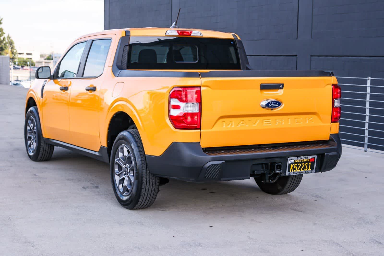 Thumbnail: 2022 Ford Maverick - 6