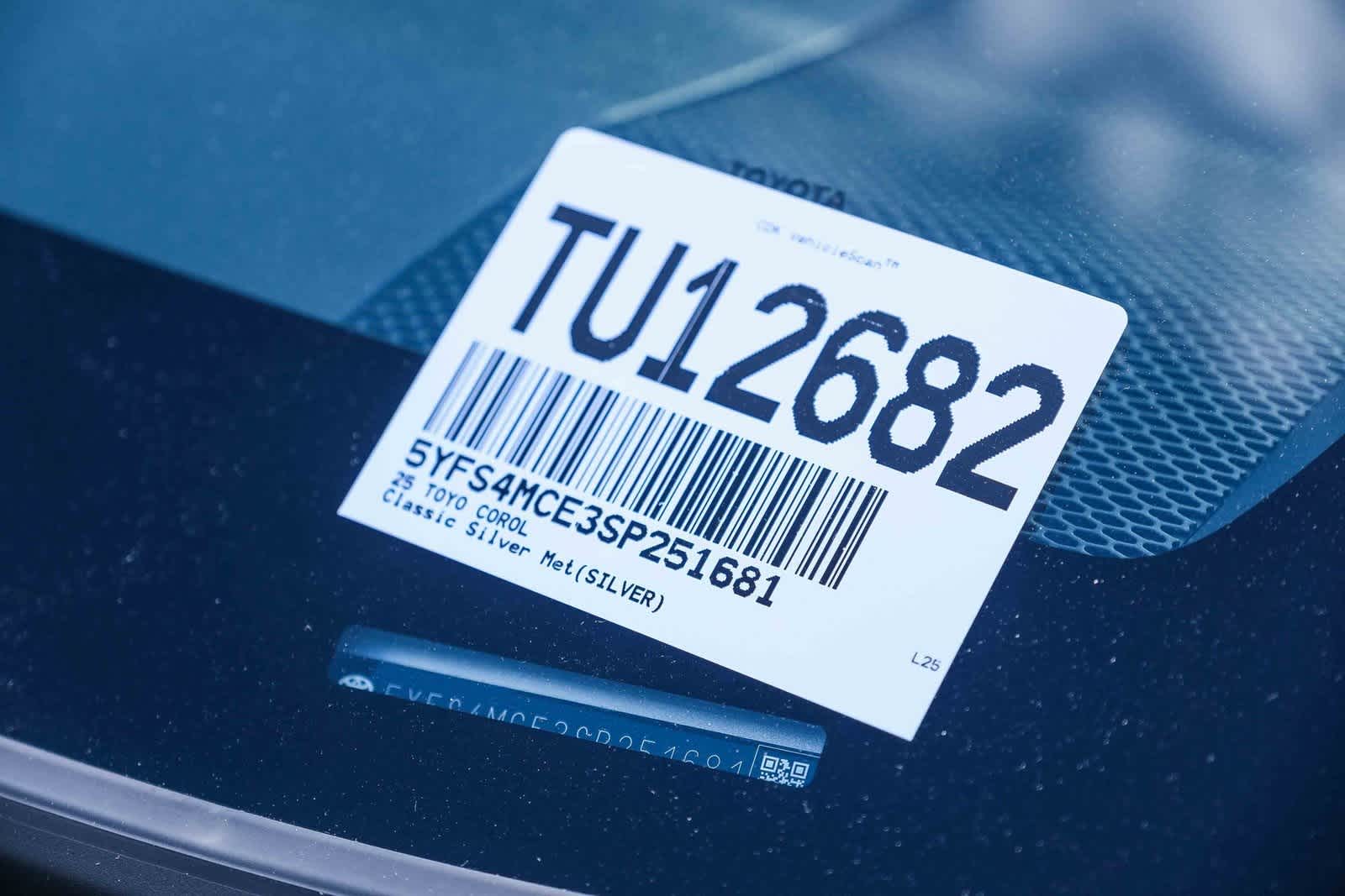 Thumbnail: 2025 Toyota Corolla - 28