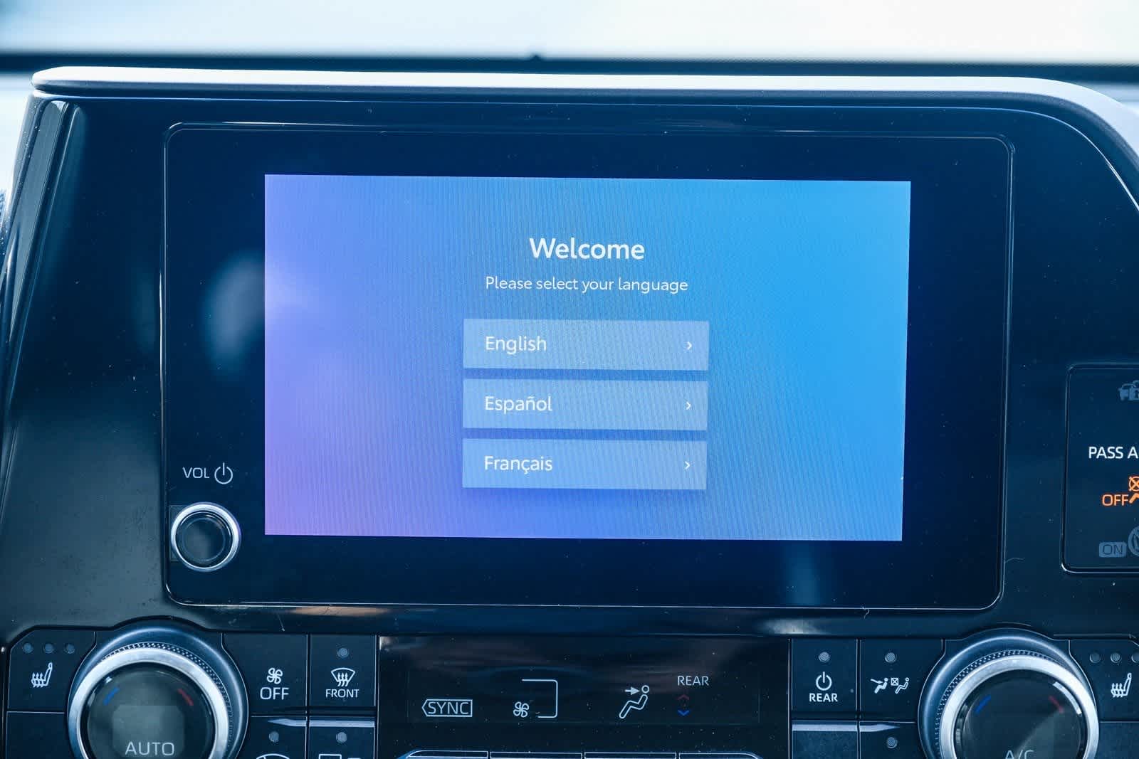 Thumbnail: 2024 Toyota Highlander - 15