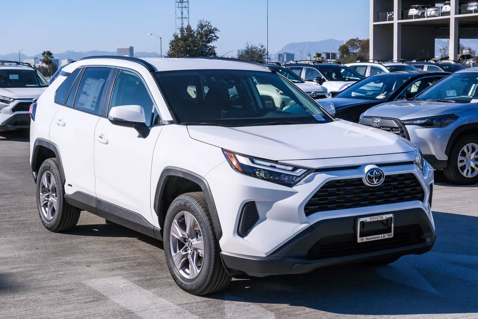 Thumbnail: 2025 Toyota RAV4 - 3