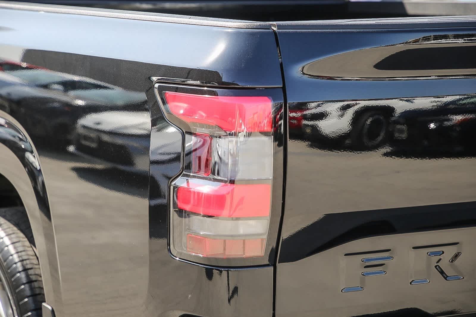 Thumbnail: 2024 Nissan Frontier - 7