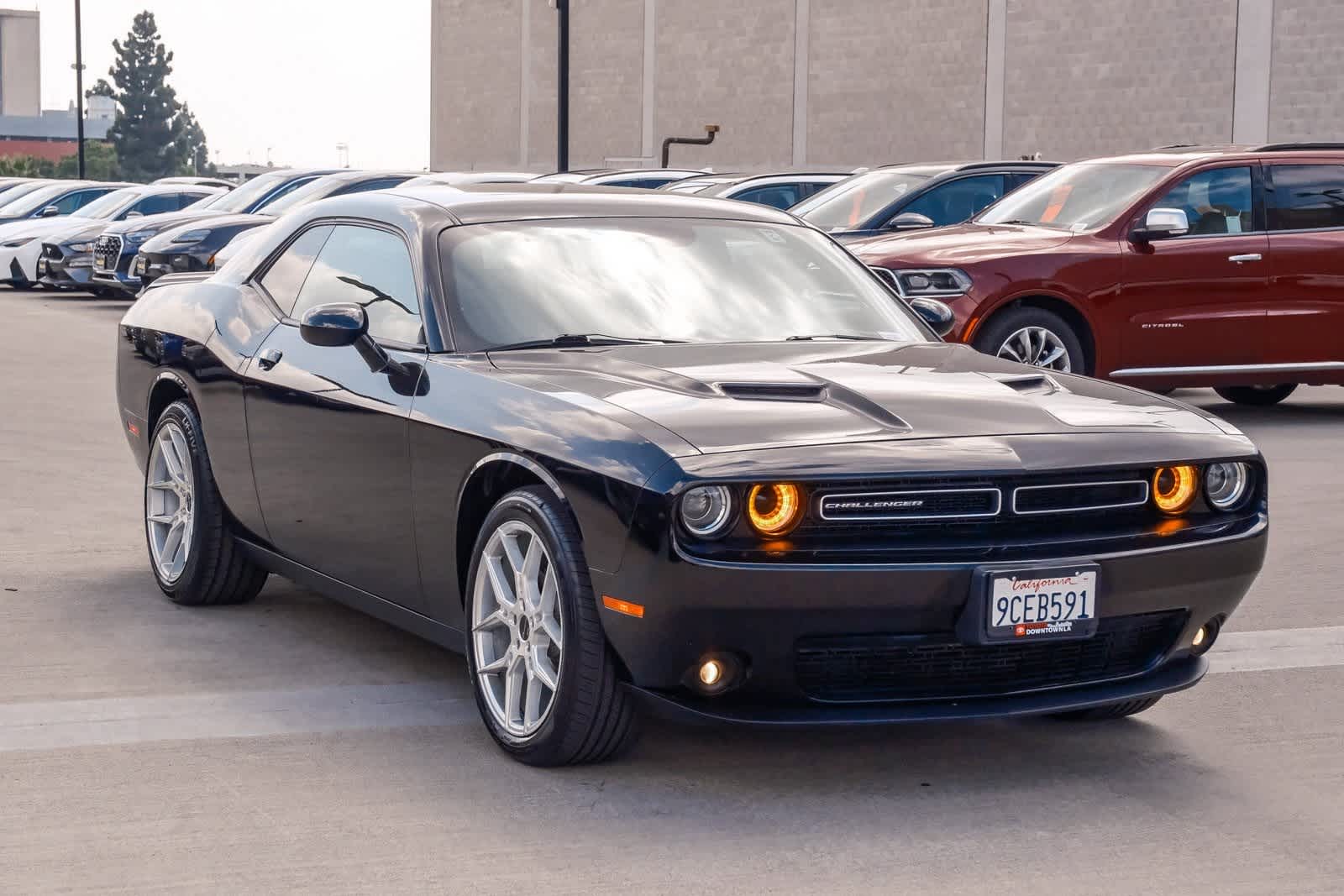Thumbnail: 2020 Dodge Challenger - 3
