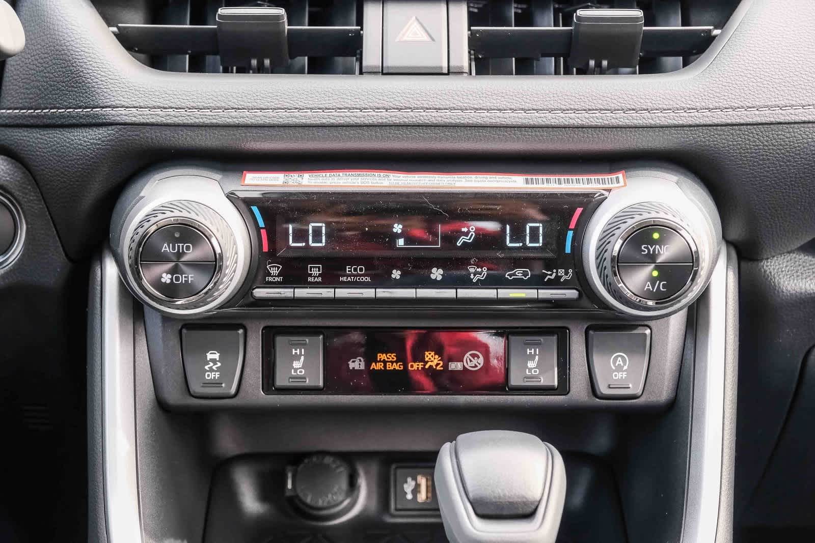 Thumbnail: 2025 Toyota RAV4 - 16