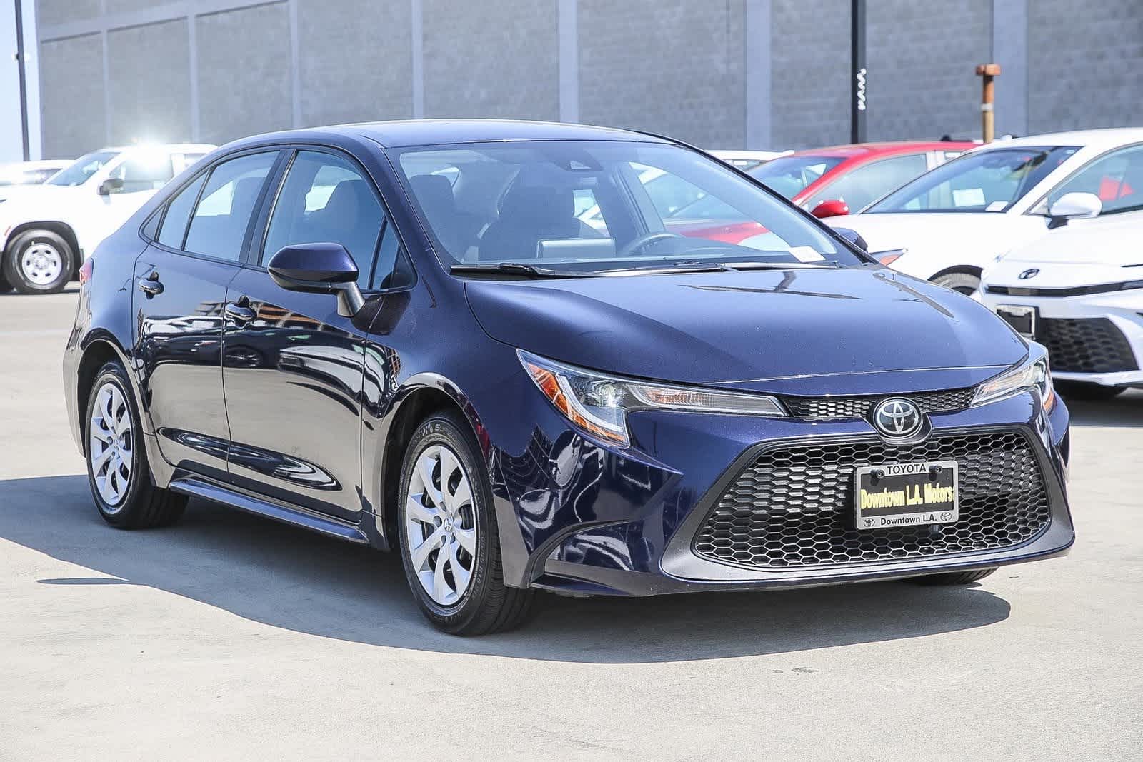 Thumbnail: 2021 Toyota Corolla - 3