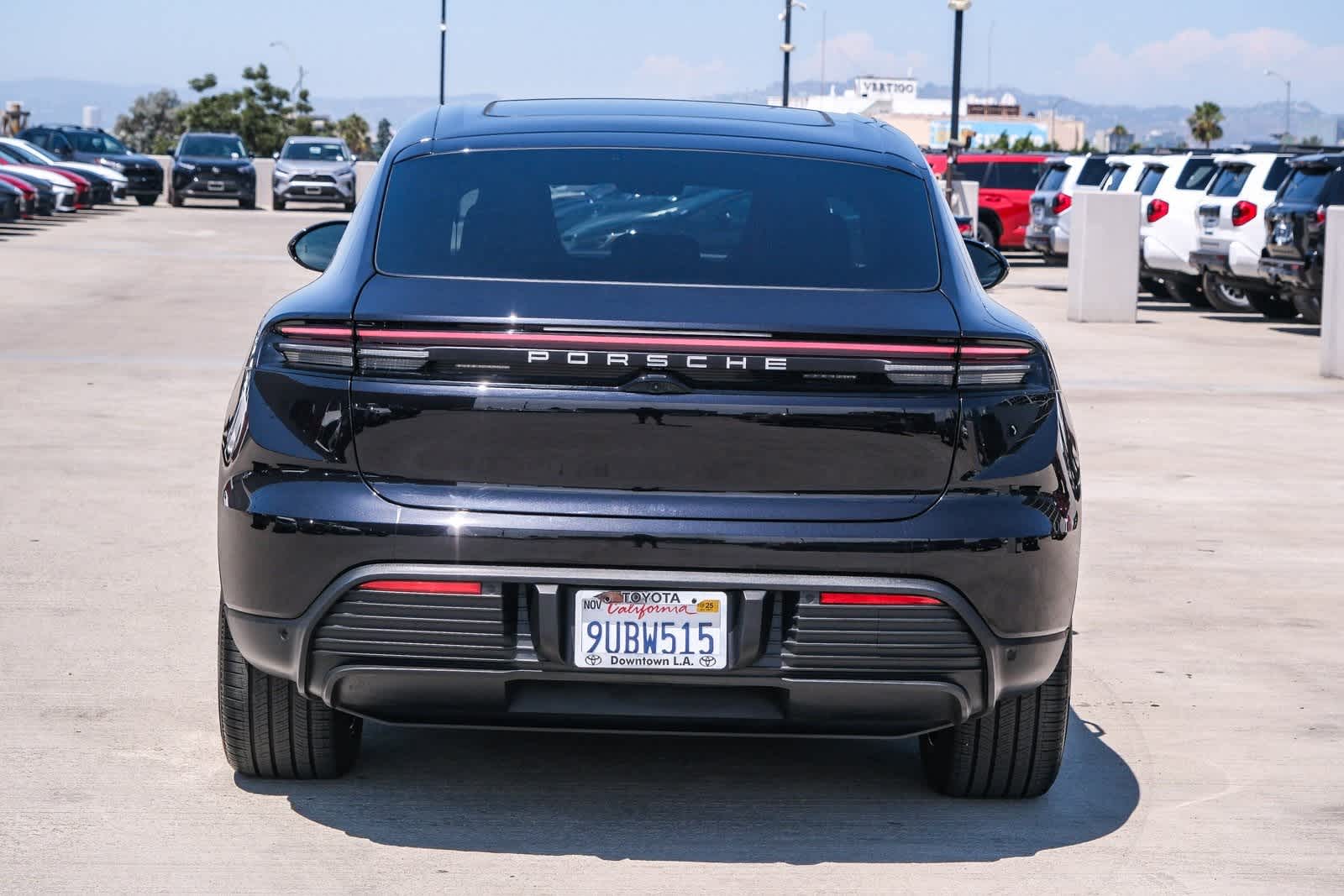 Thumbnail: 2024 Porsche Macan - 5