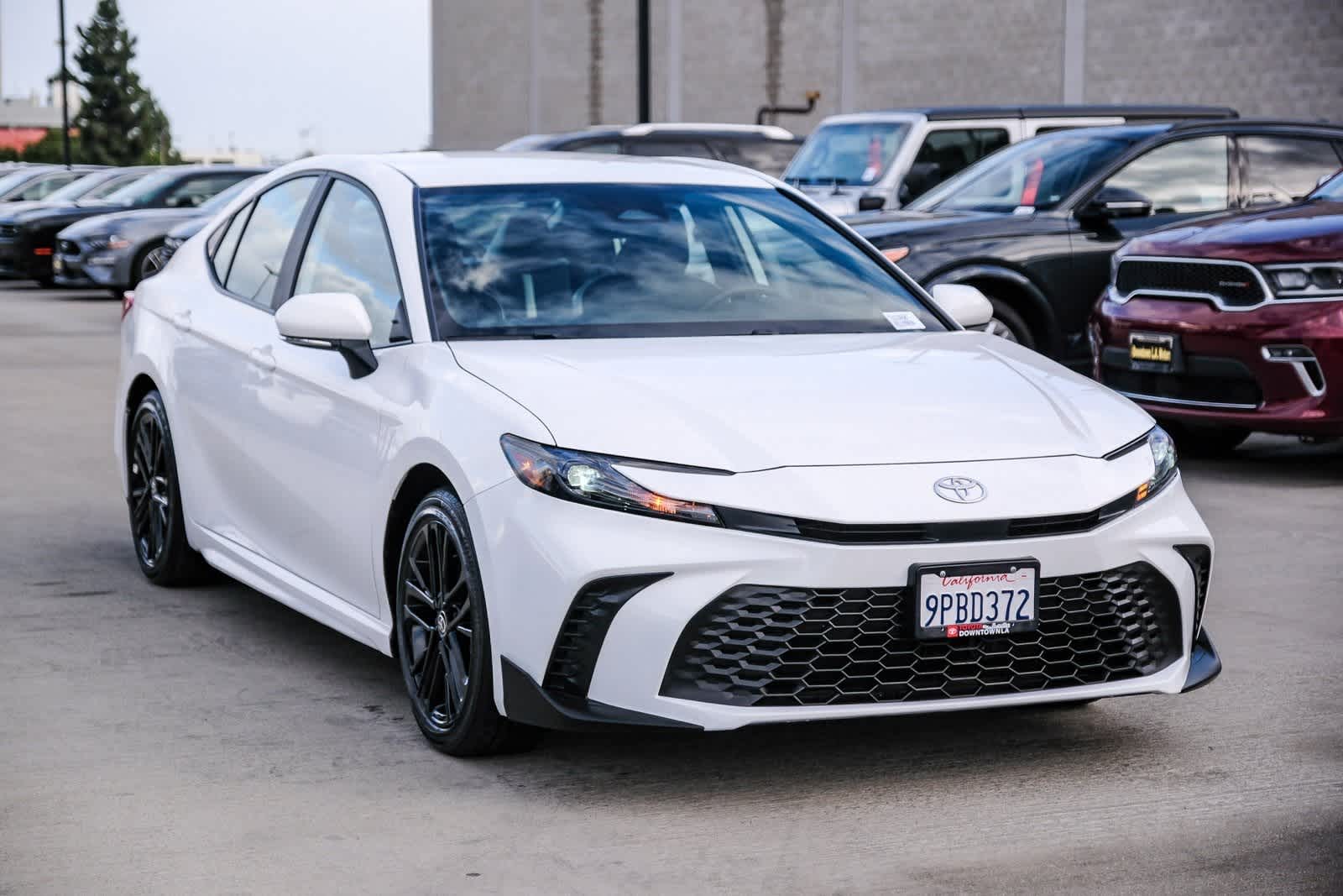 Thumbnail: 2025 Toyota Camry - 3