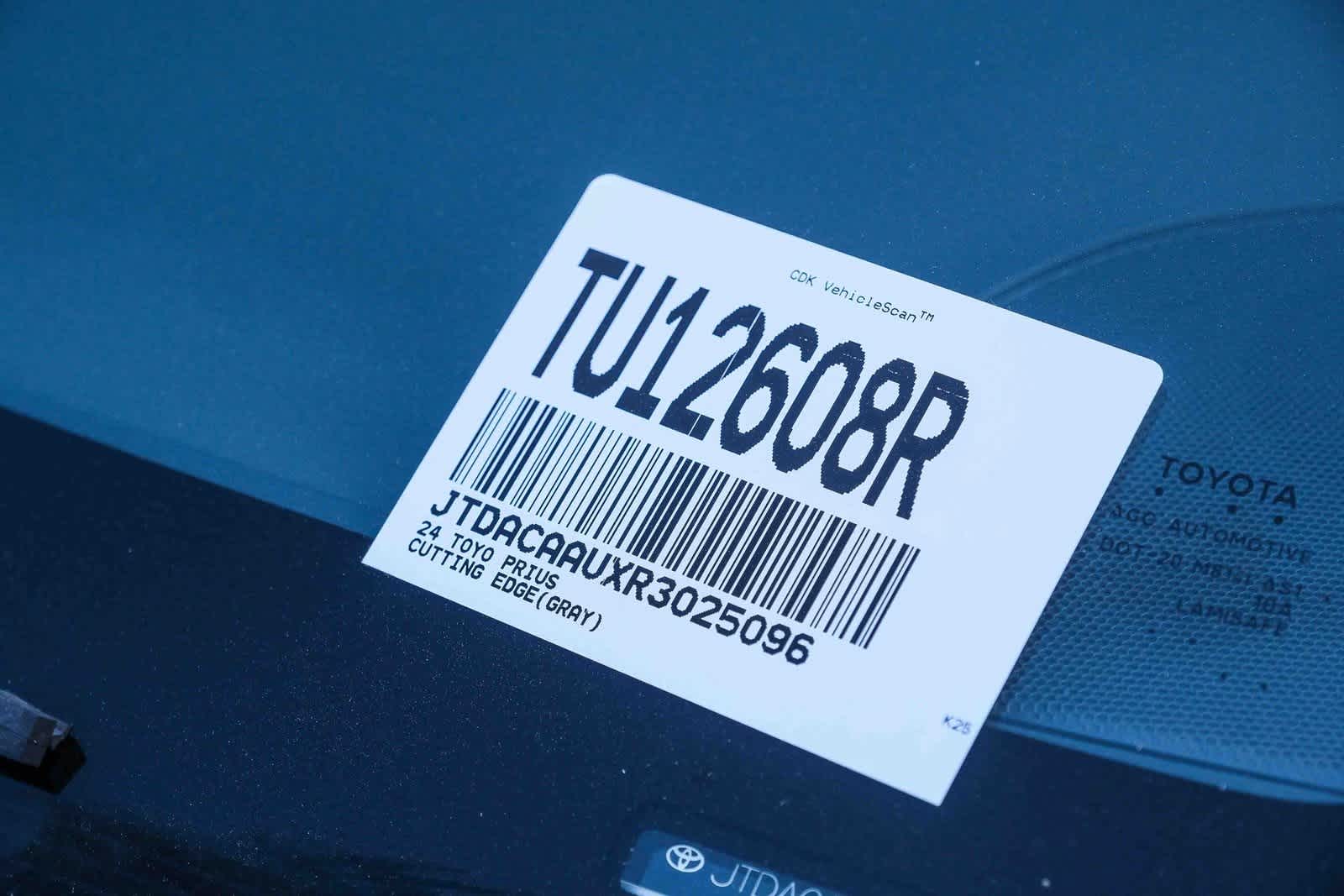 Thumbnail: 2024 Toyota Prius - 29