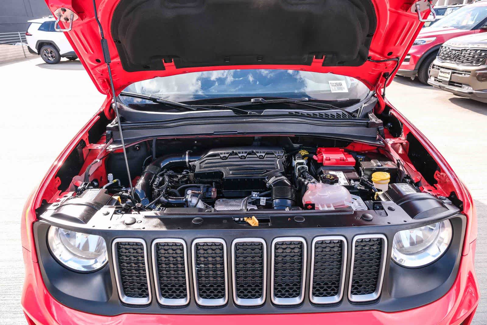Thumbnail: 2023 Jeep Renegade - 28