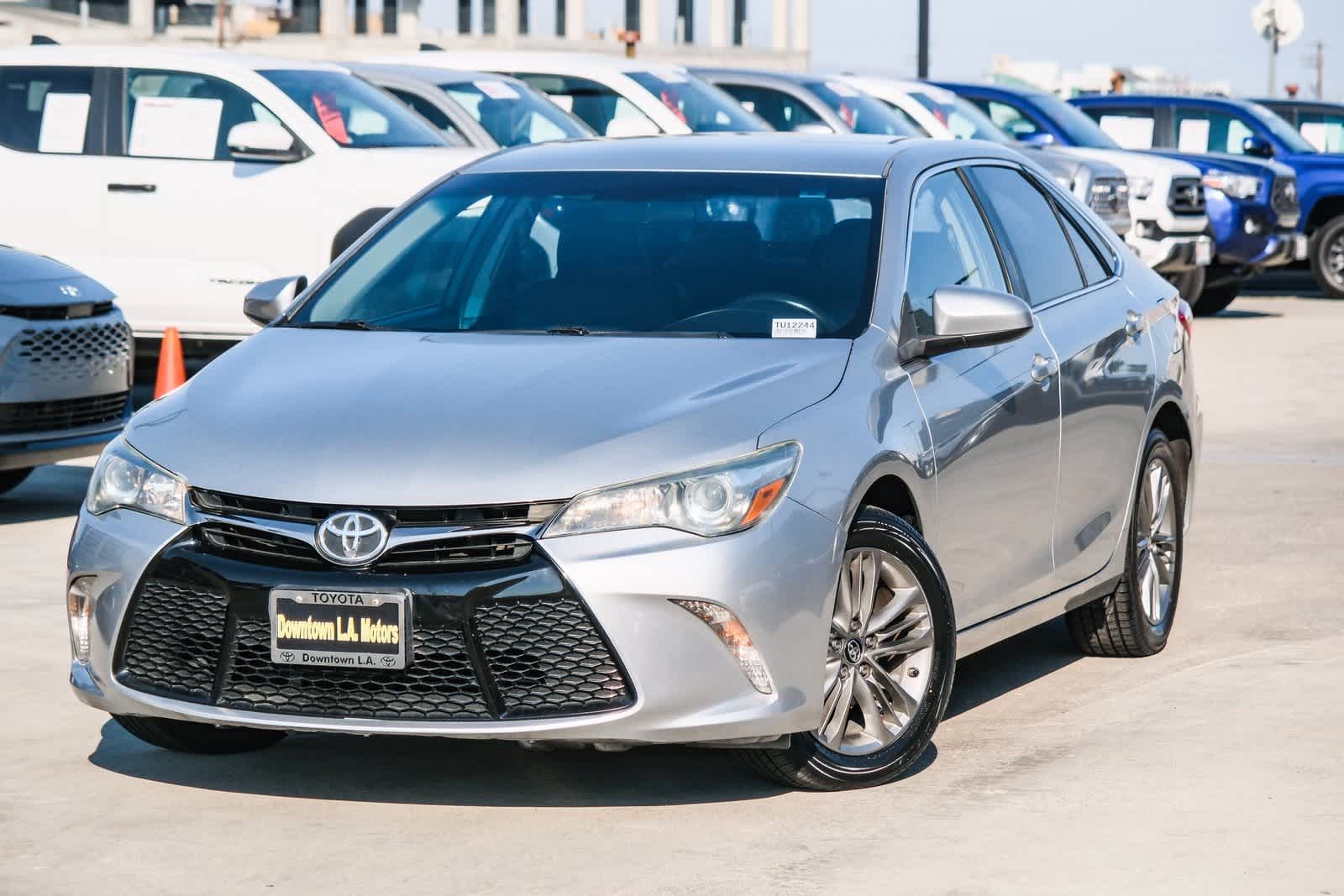 Thumbnail: 2016 Toyota Camry - 1