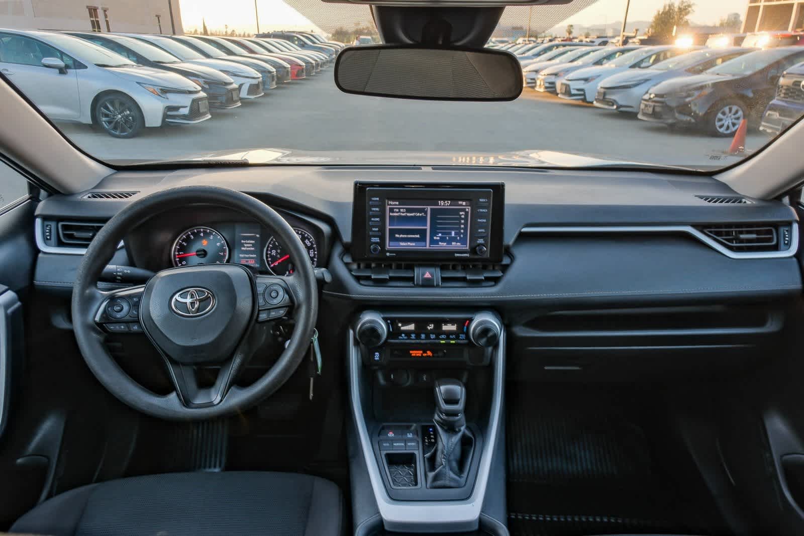Thumbnail: 2020 Toyota RAV4 - 13