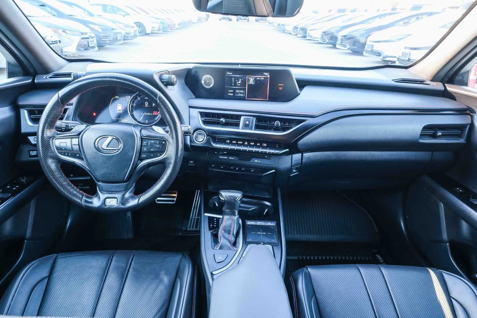 Thumbnail: 2019 Lexus UX - 13