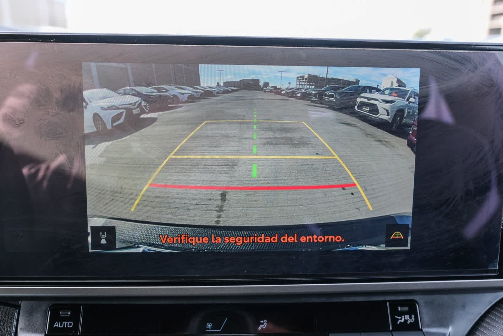 Thumbnail: 2025 Toyota Camry - 25