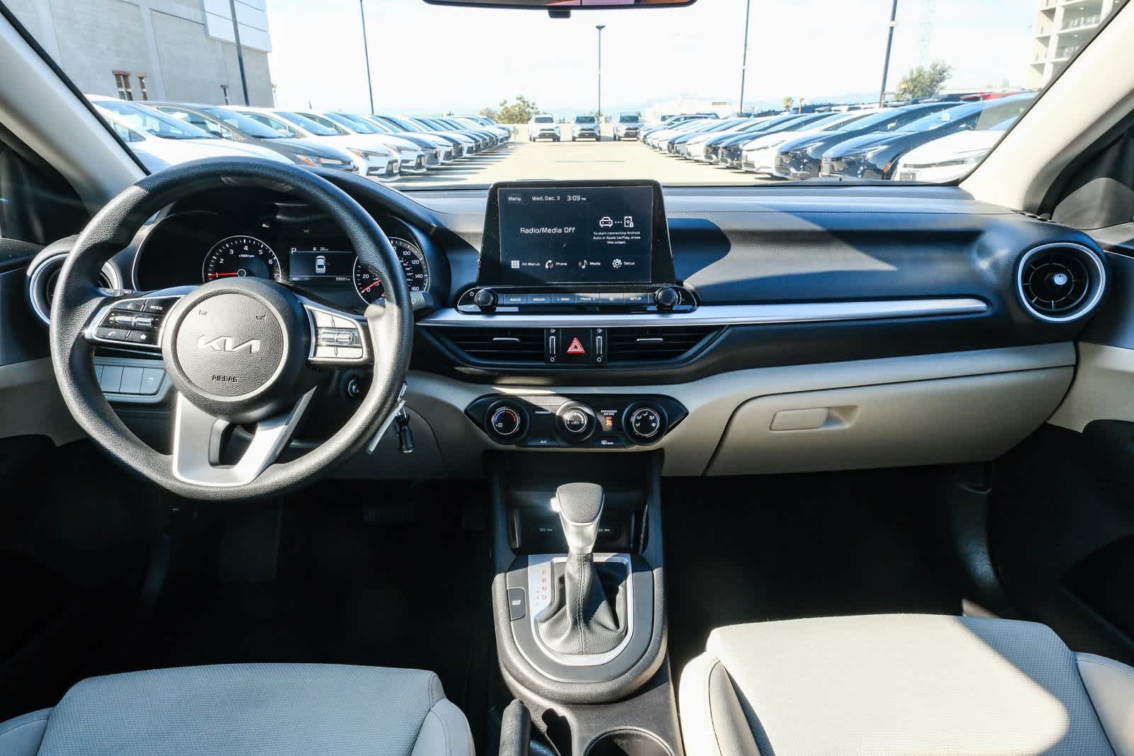 Thumbnail: 2023 Kia Forte - 13