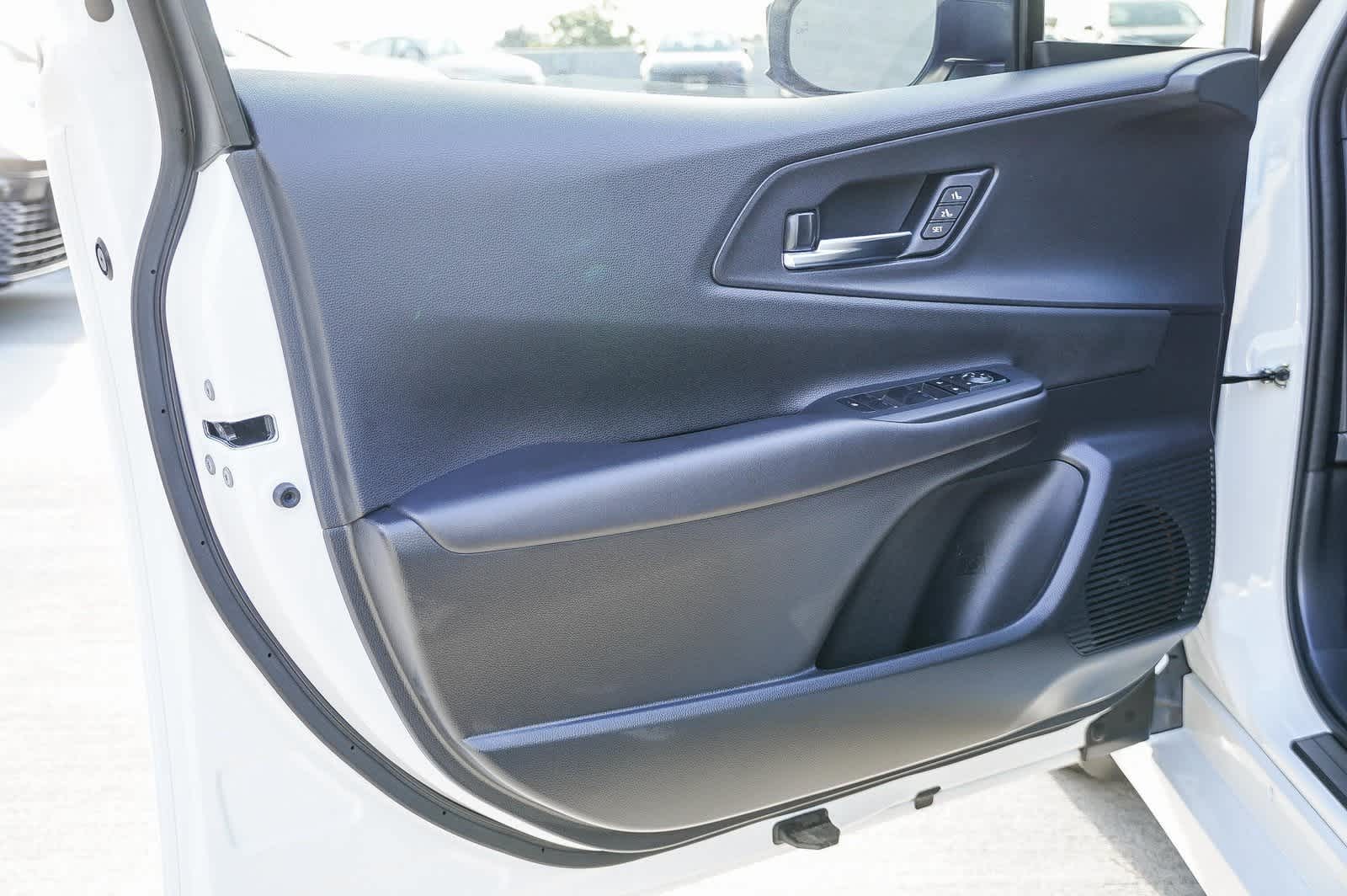 2024 Toyota Prius Prime Premium 21
