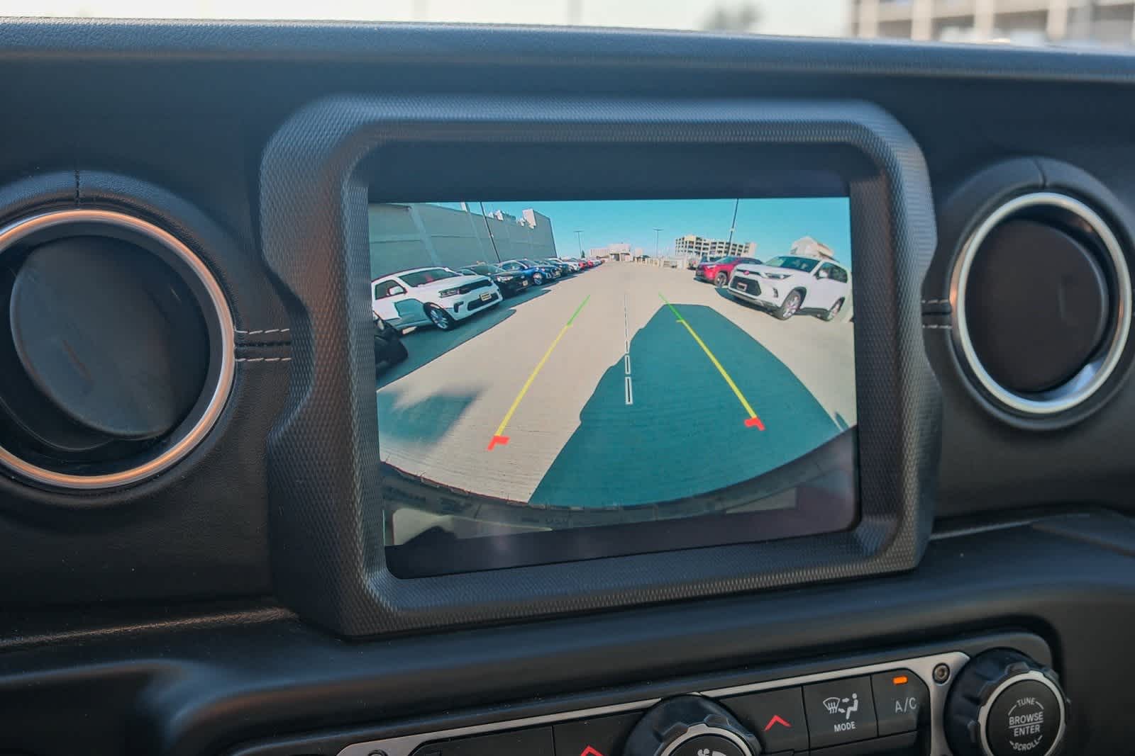 Thumbnail: 2023 Jeep Wrangler - 27