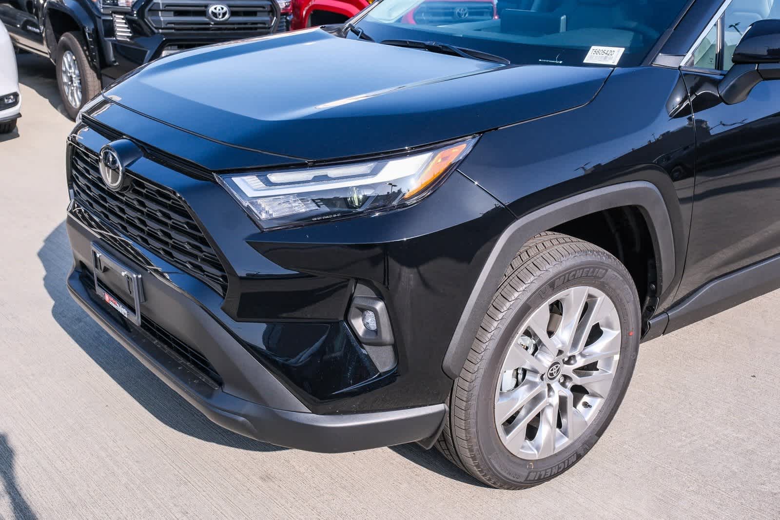 Thumbnail: 2025 Toyota RAV4 - 12