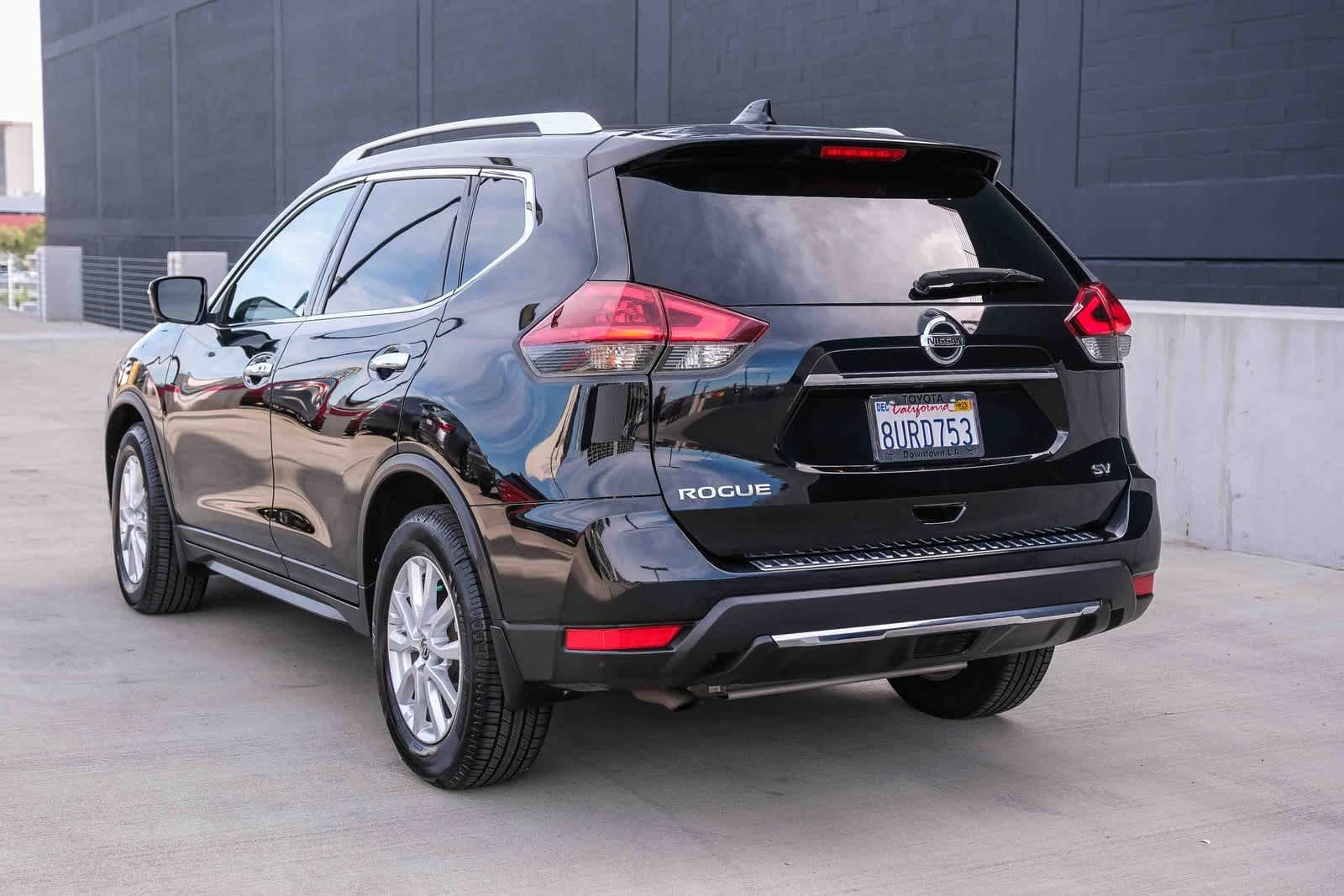 Thumbnail: 2018 Nissan Rogue - 6