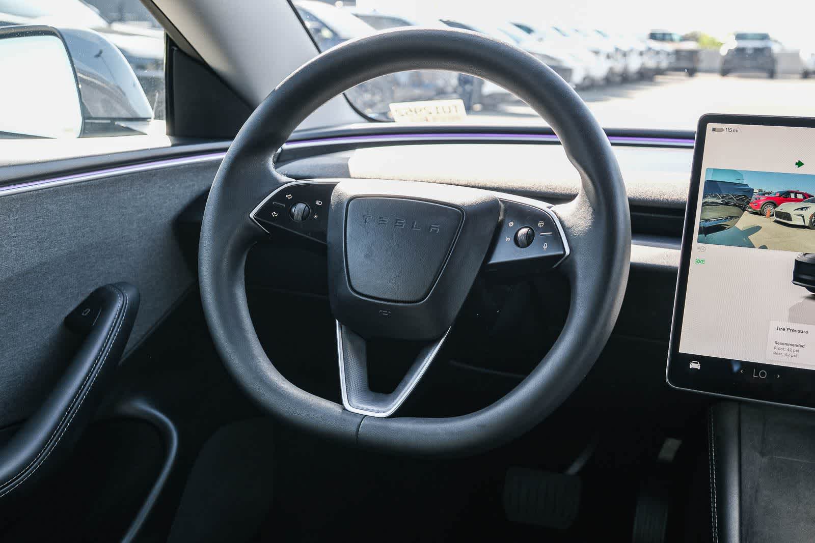Thumbnail: 2025 Tesla Model 3 - 15