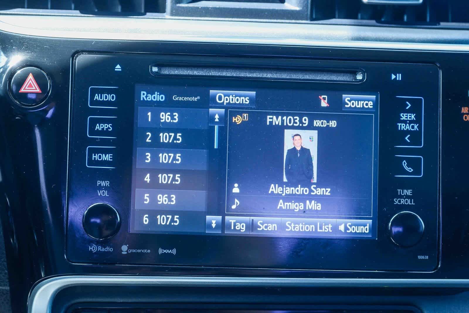 Thumbnail: 2017 Toyota Corolla - 16