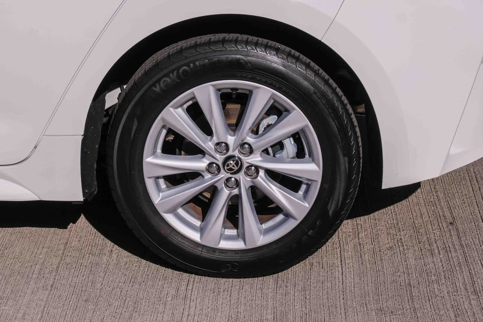 Thumbnail: 2025 Toyota Corolla - 9