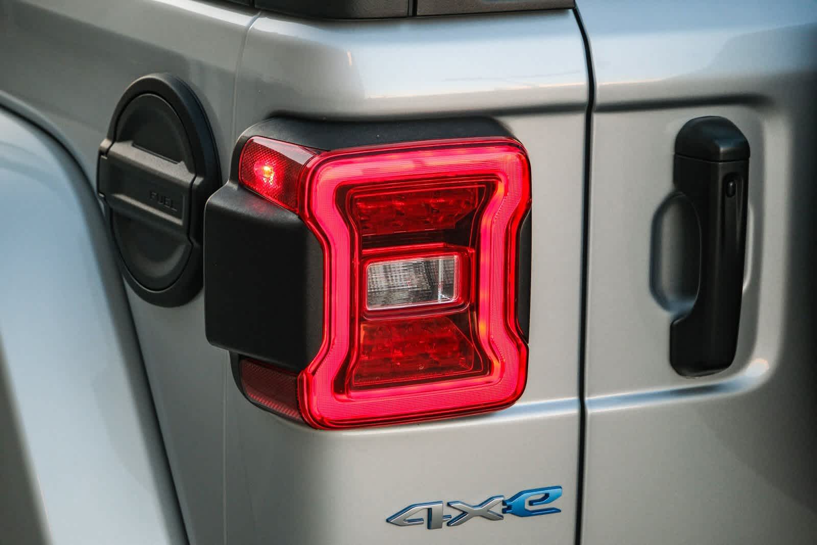 Thumbnail: 2023 Jeep Wrangler - 7
