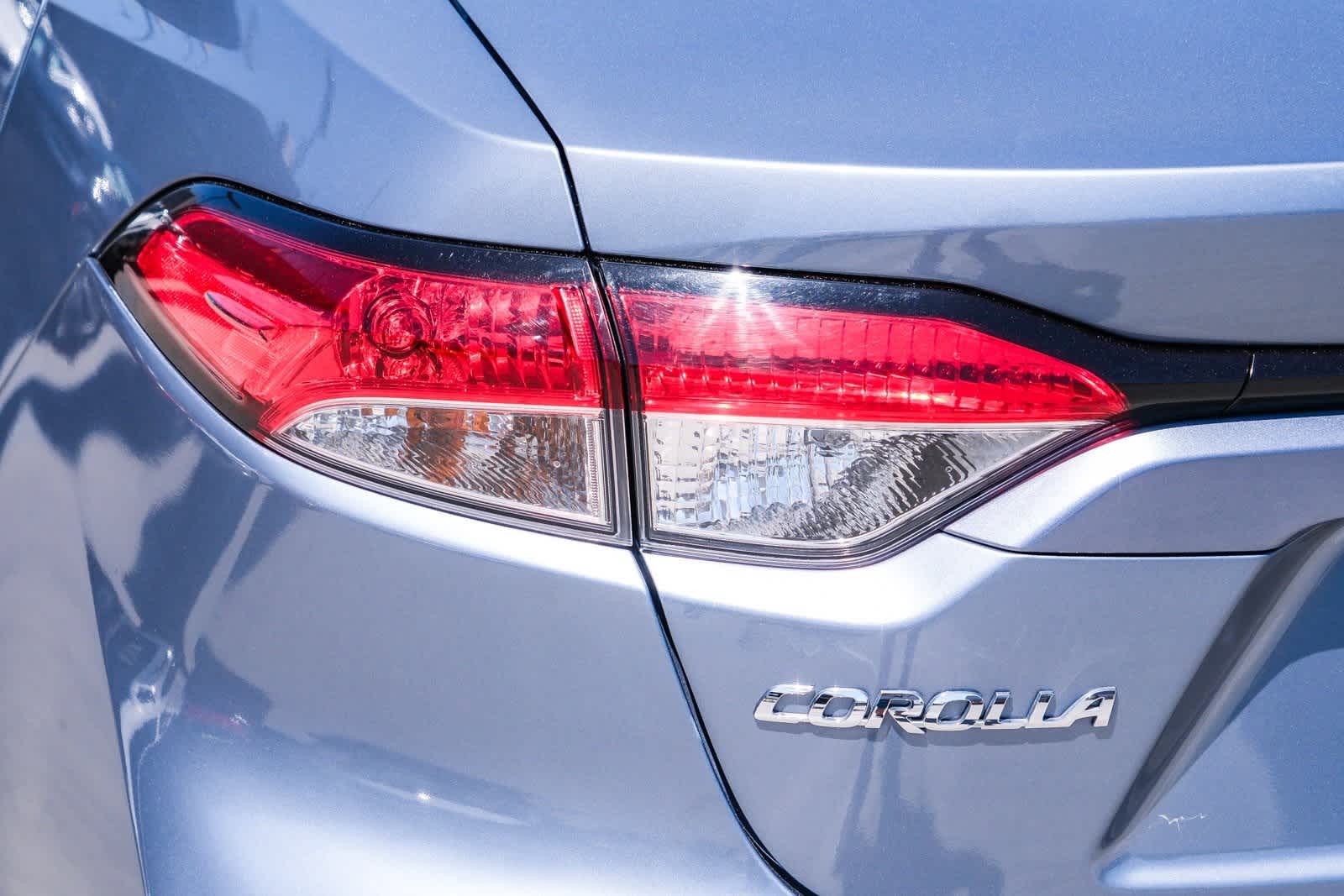 Thumbnail: 2023 Toyota Corolla - 7
