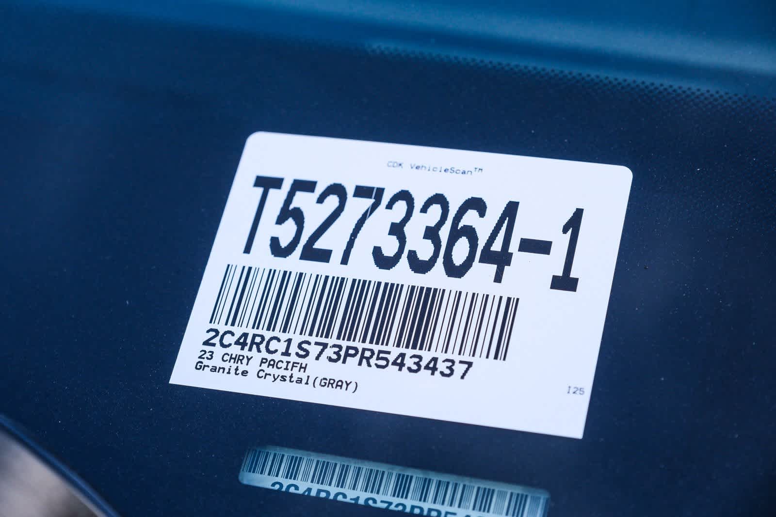 Thumbnail: 2023 Chrysler Pacifica - 27