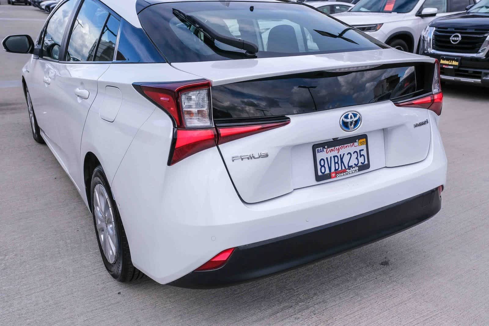 Thumbnail: 2021 Toyota Prius - 8