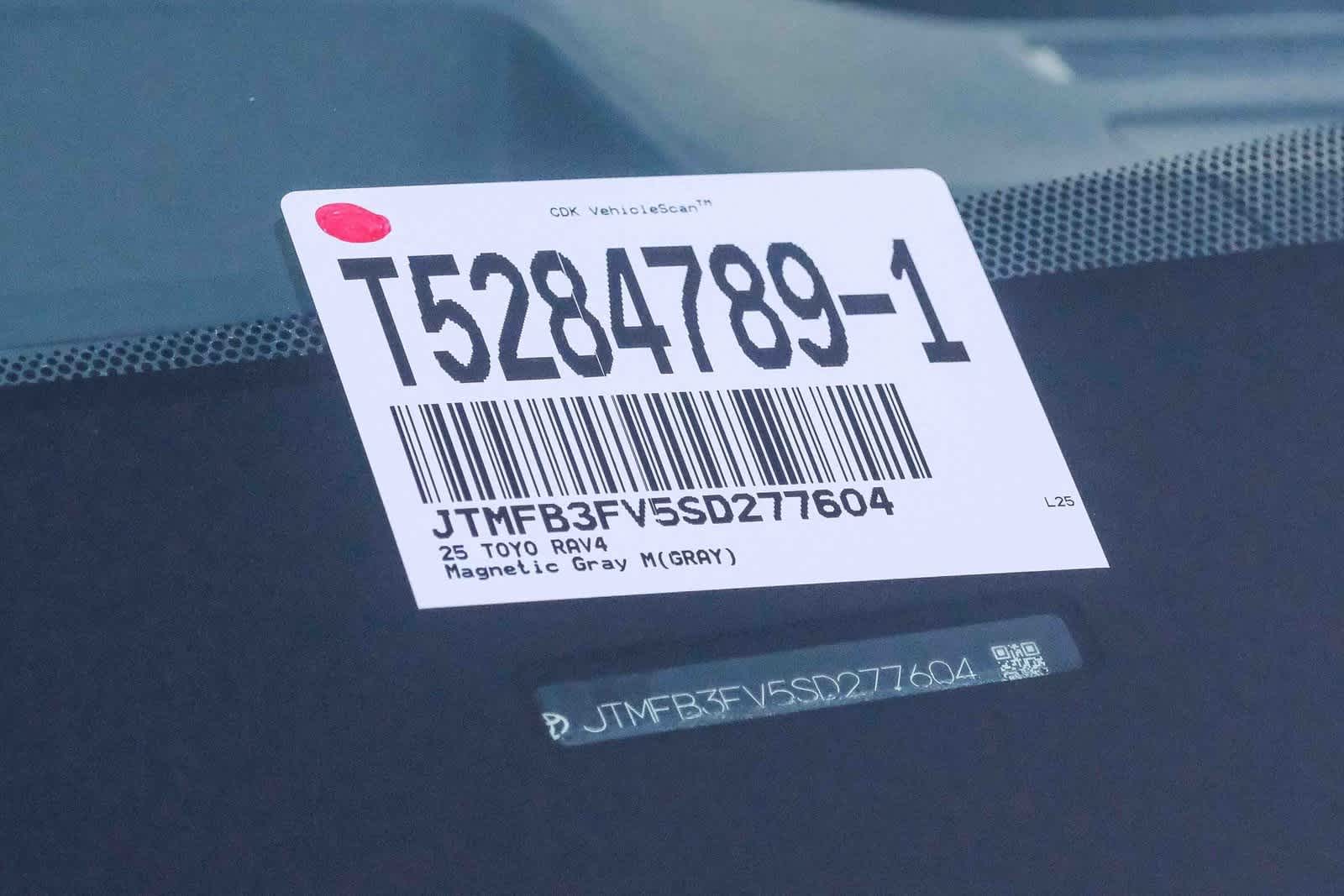 Thumbnail: 2025 Toyota RAV4 - 30