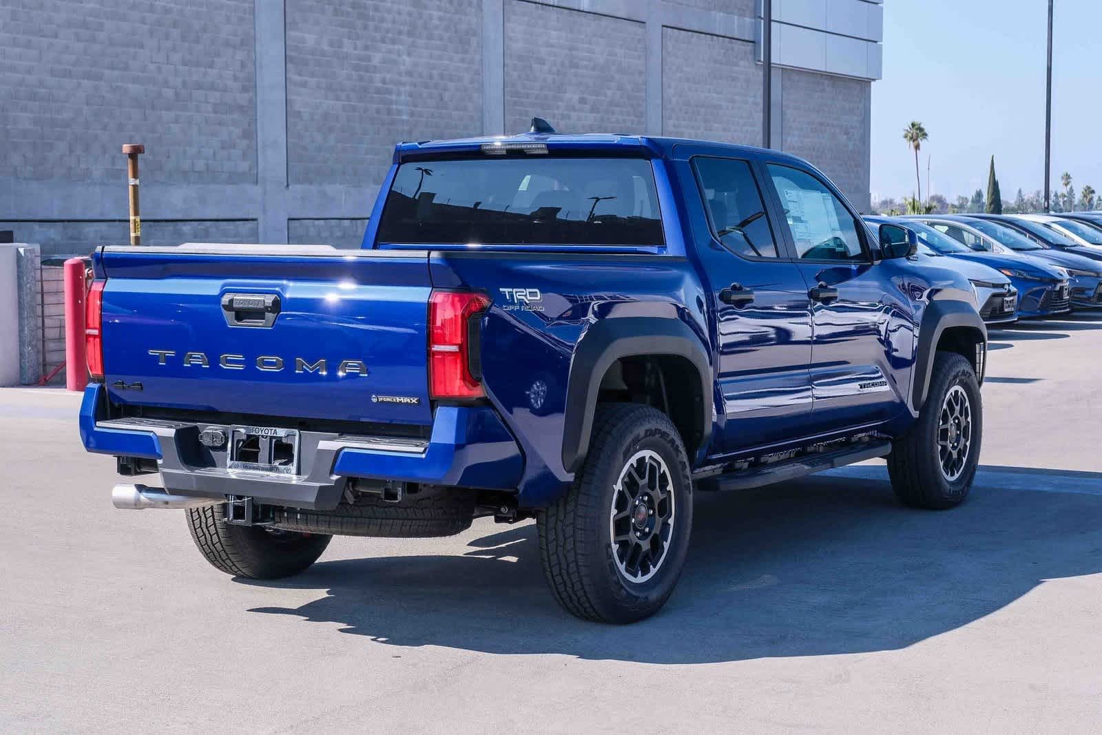 Thumbnail: 2025 Toyota Tacoma - 4