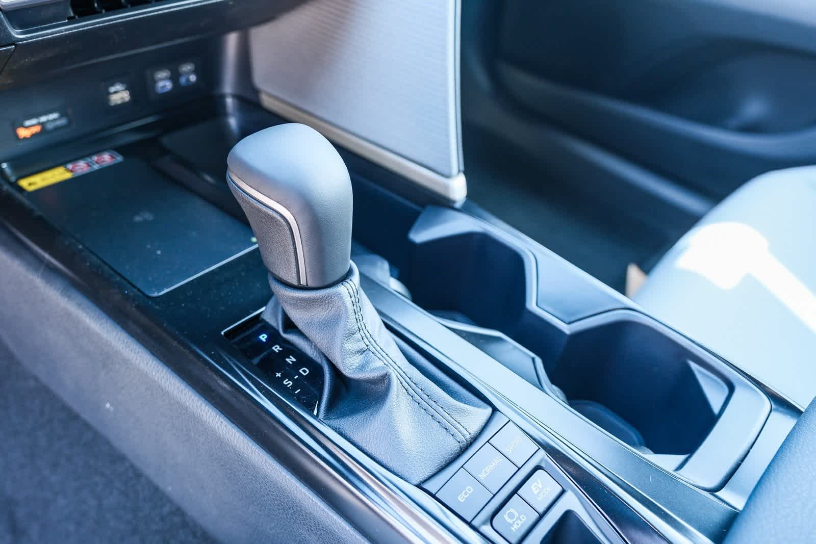 Thumbnail: 2026 Toyota Camry - 21