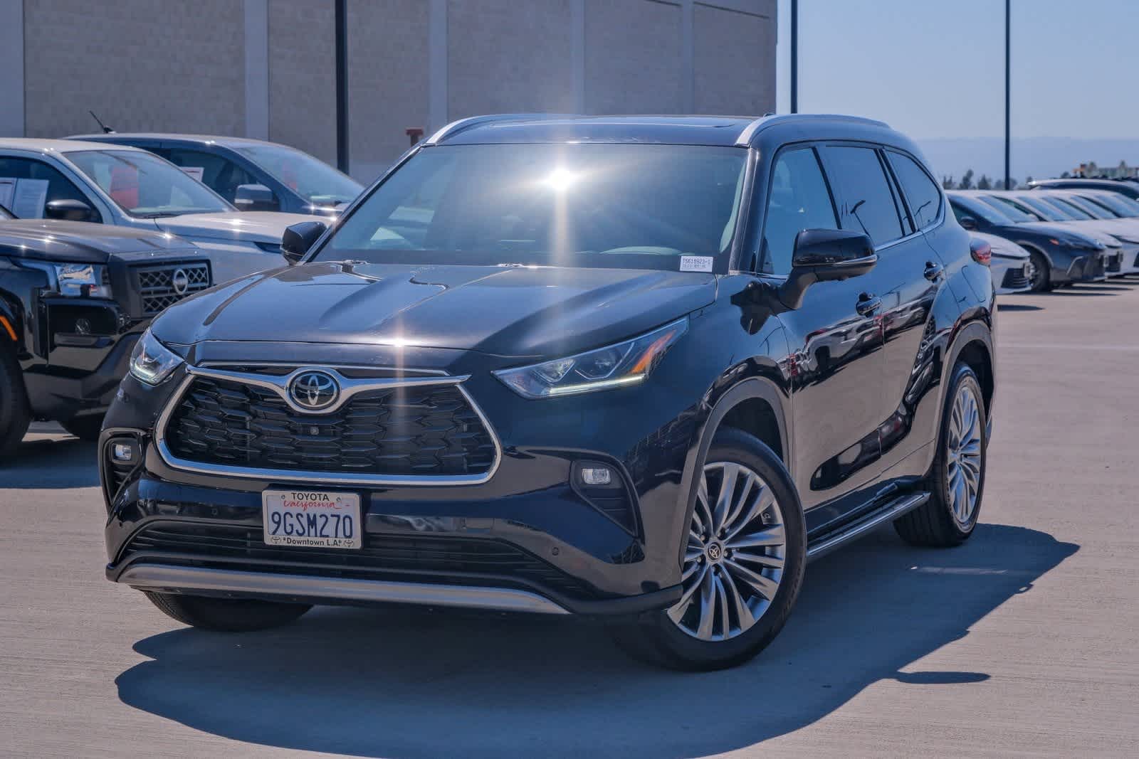 Thumbnail: 2023 Toyota Highlander - 1