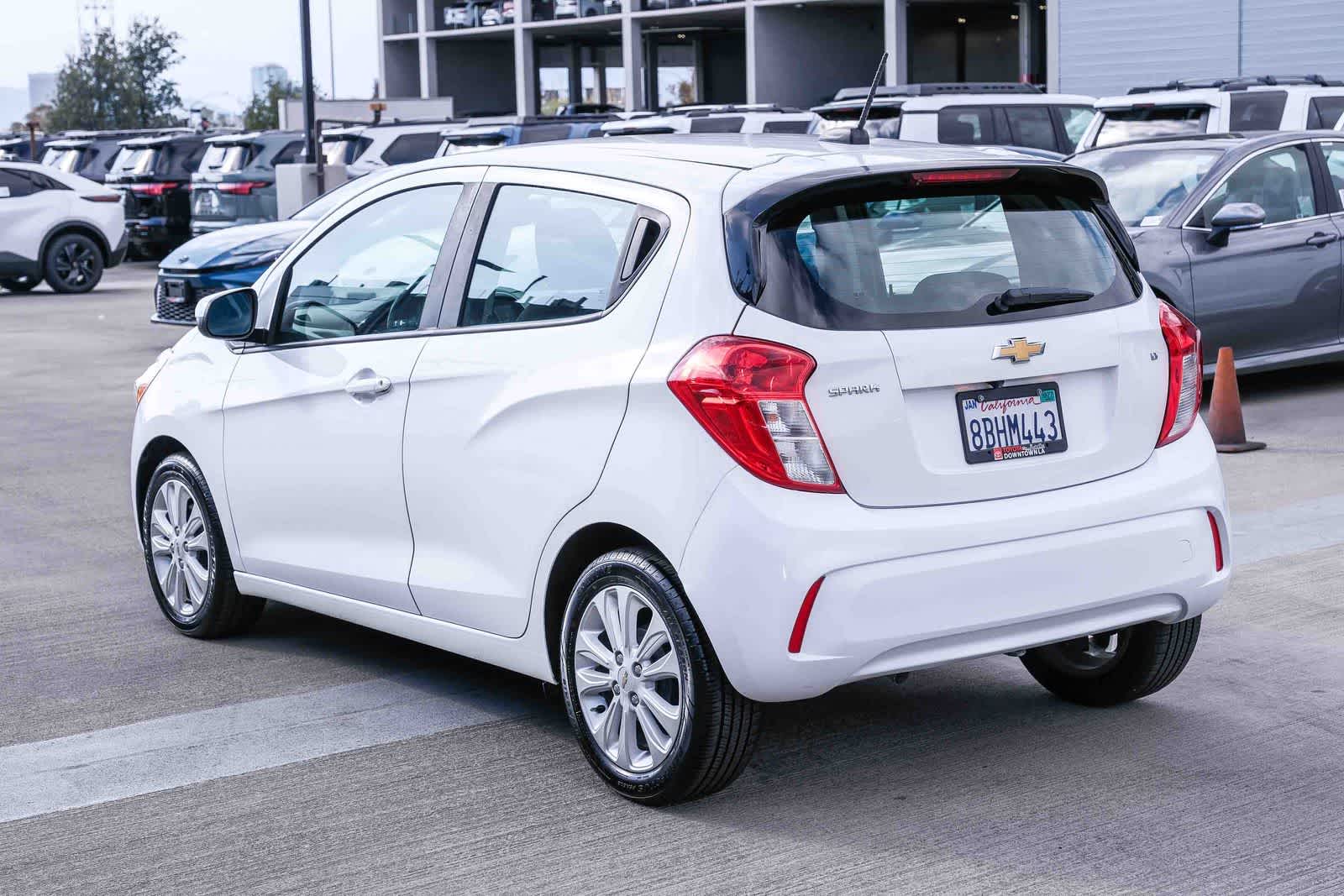 Thumbnail: 2017 Chevrolet Spark - 6