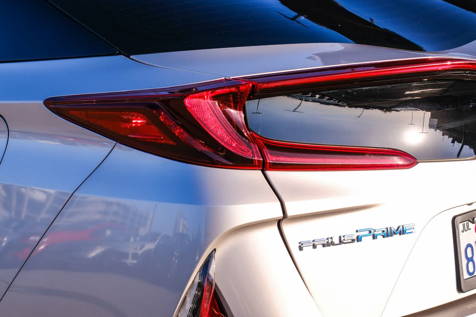 Thumbnail: 2022 Toyota Prius Prime - 7