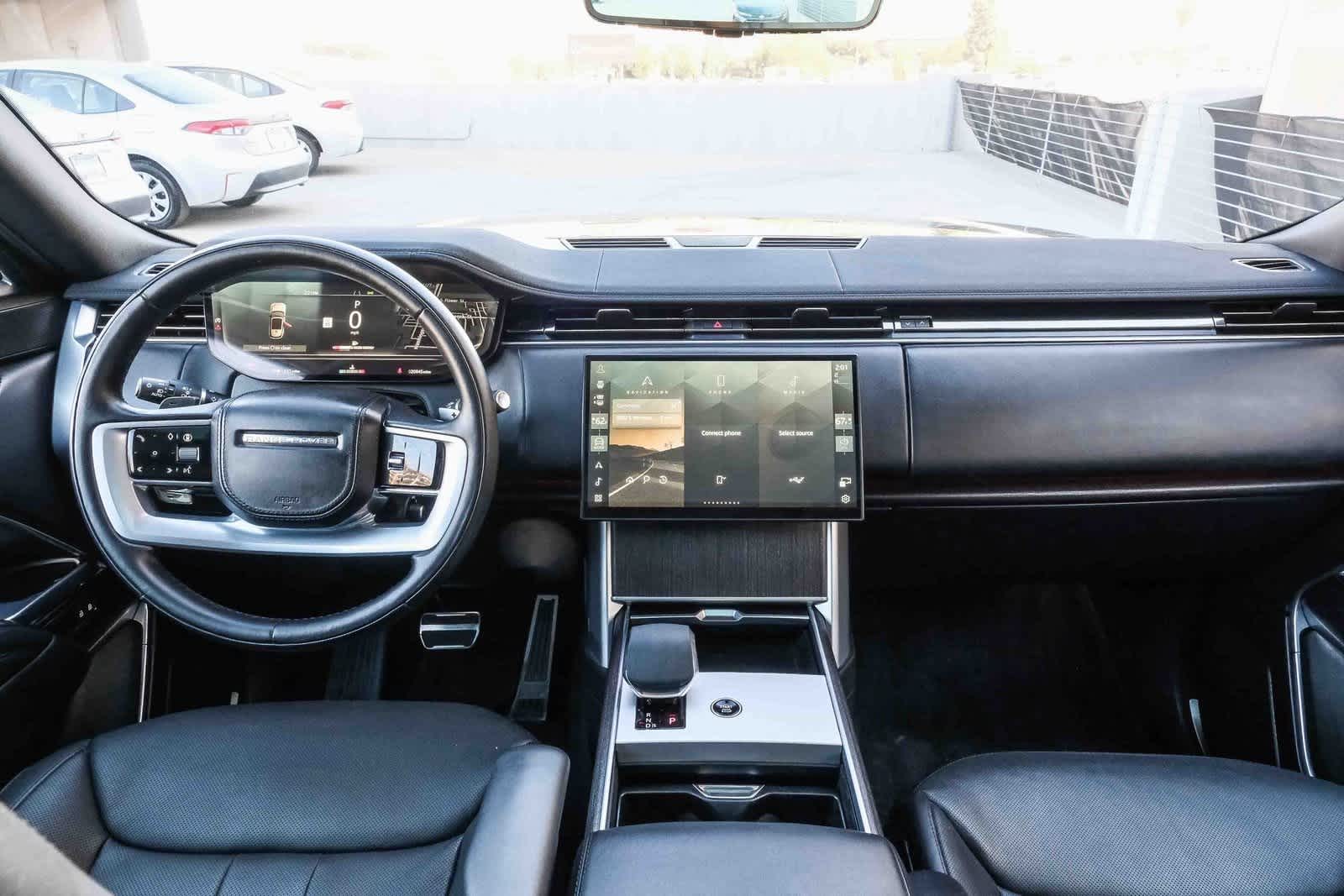 Thumbnail: 2024 Land Rover Range Rover - 12