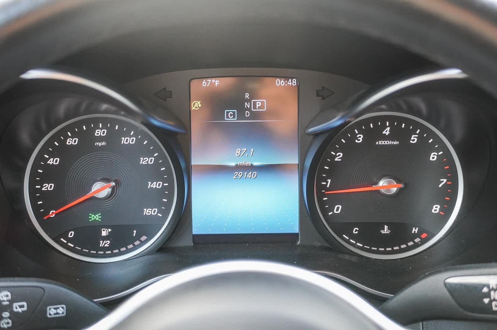 Thumbnail: 2021 Mercedes-Benz GLC - 24