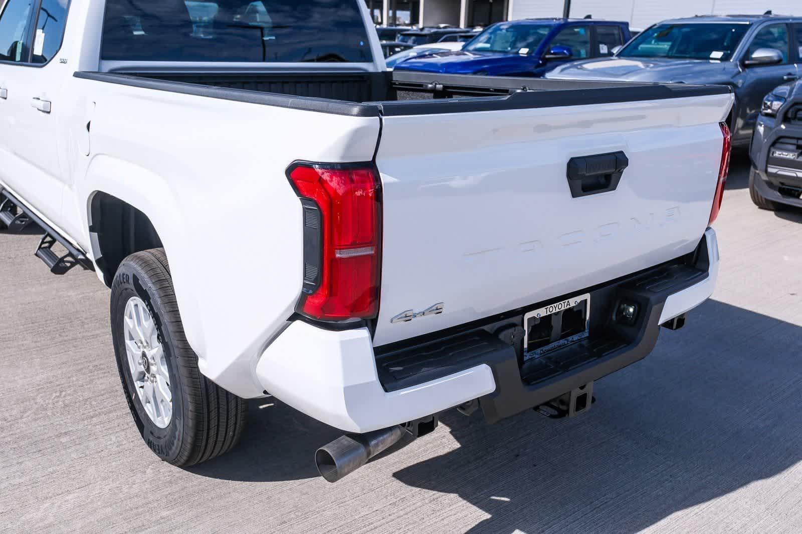 Thumbnail: 2025 Toyota Tacoma - 8