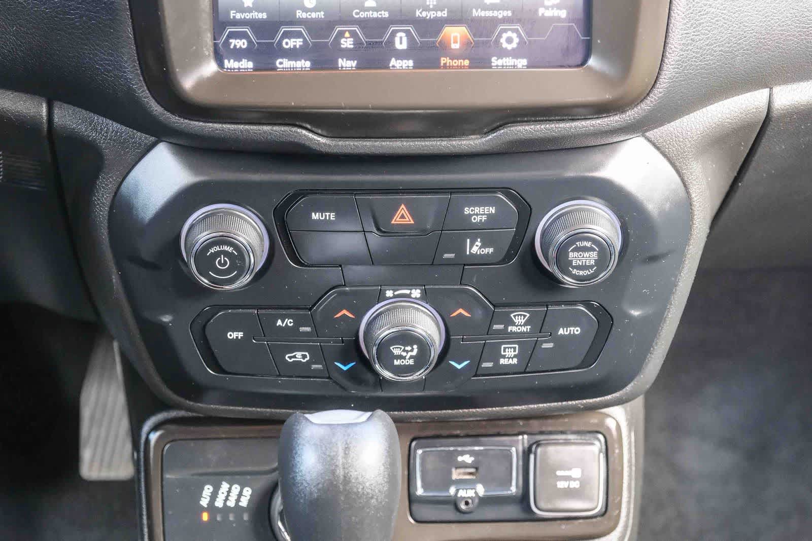 Thumbnail: 2023 Jeep Renegade - 13