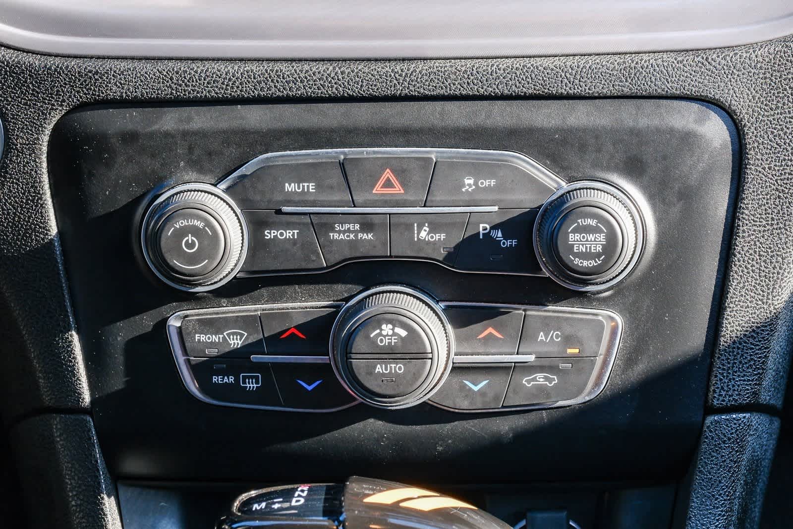 Thumbnail: 2023 Dodge Charger - 16