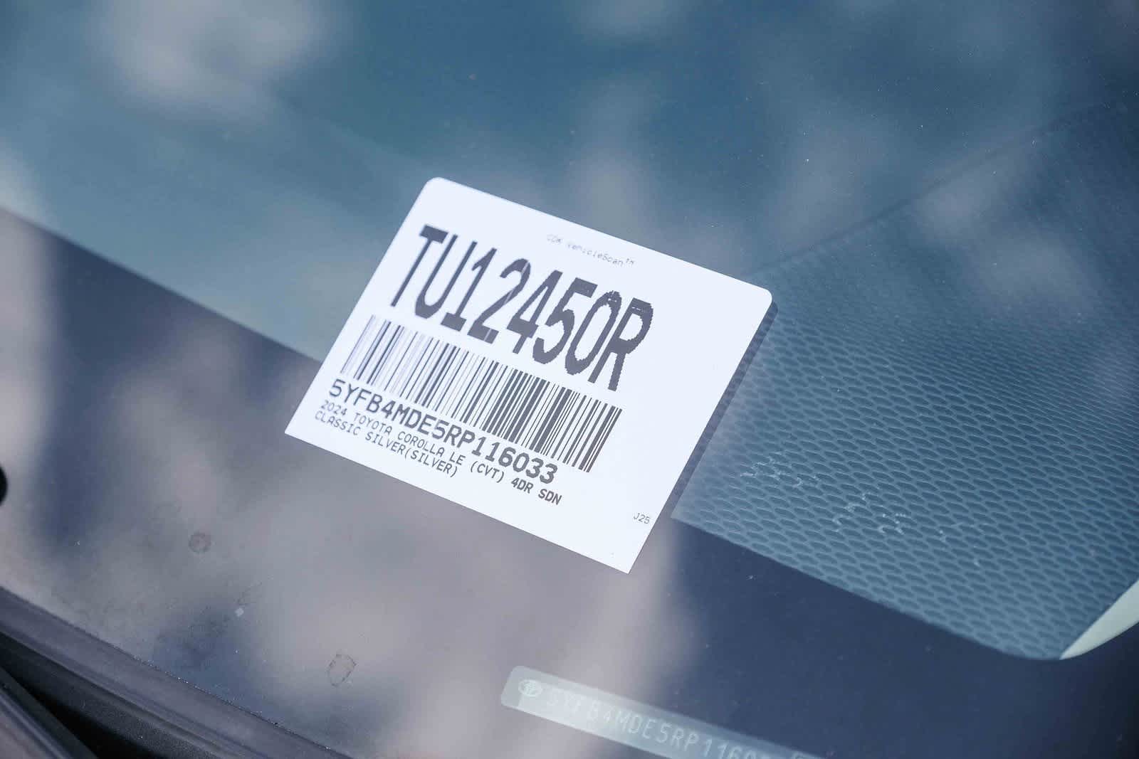Thumbnail: 2024 Toyota Corolla - 28