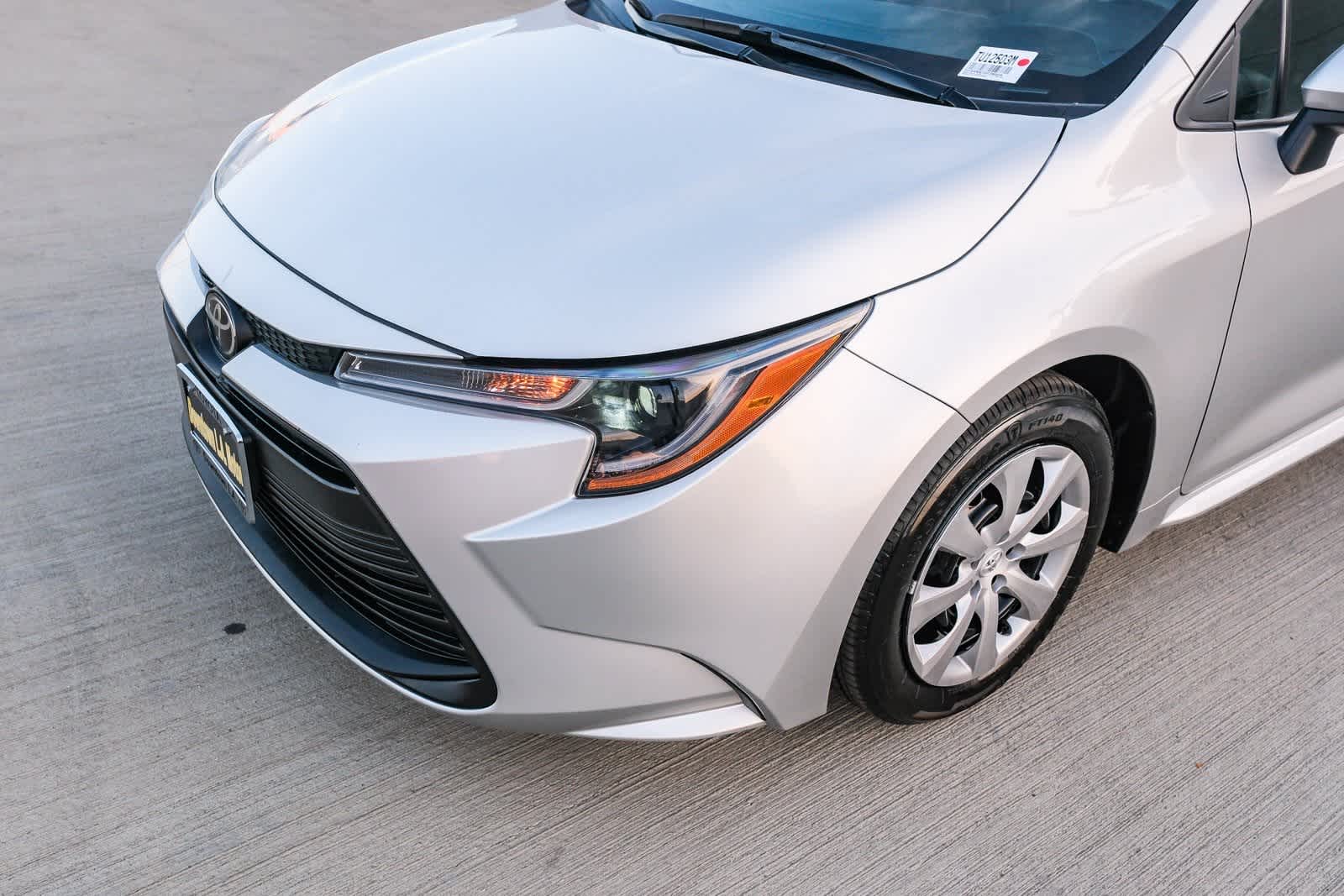 Thumbnail: 2025 Toyota Corolla - 12