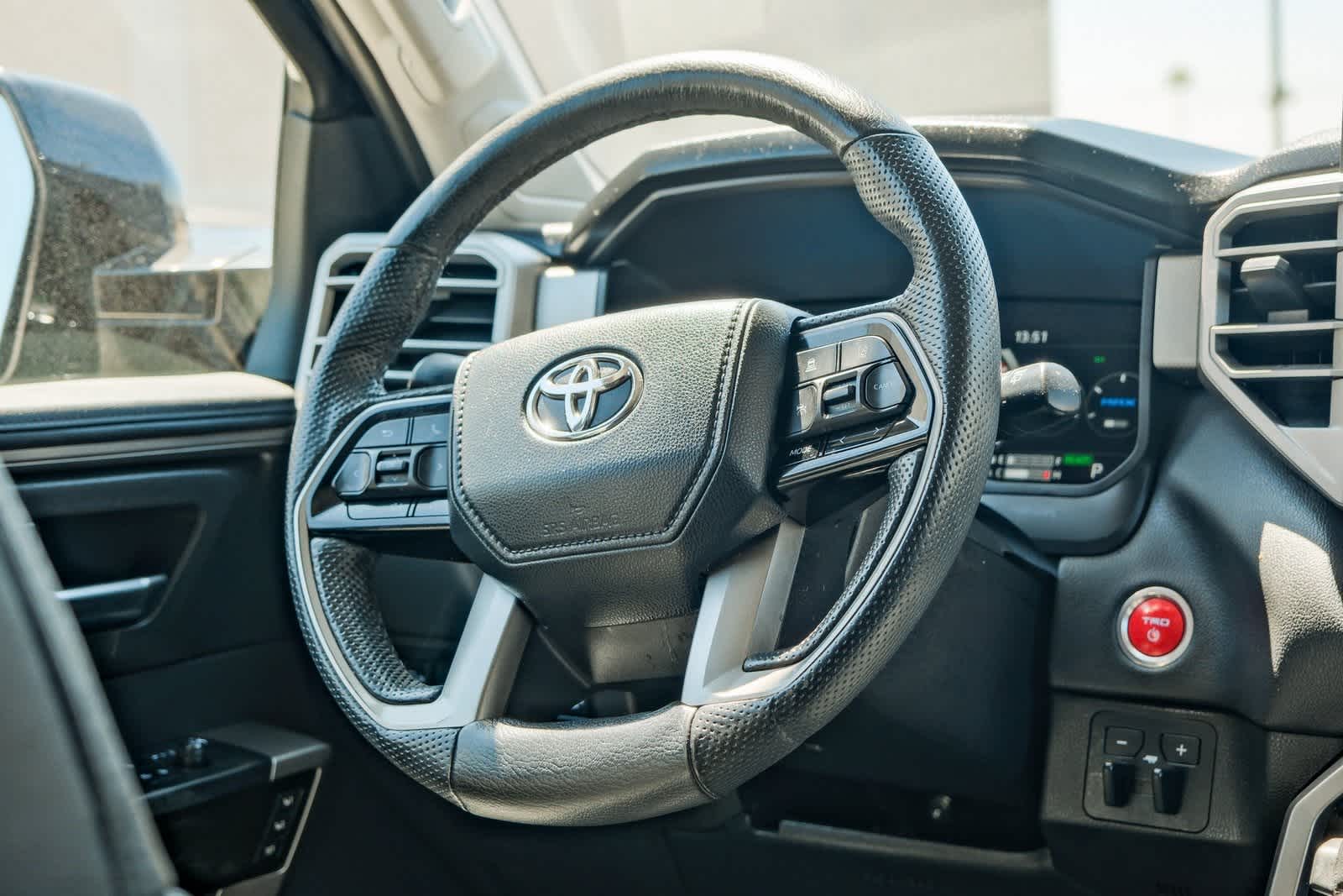 Thumbnail: 2024 Toyota Sequoia - 17