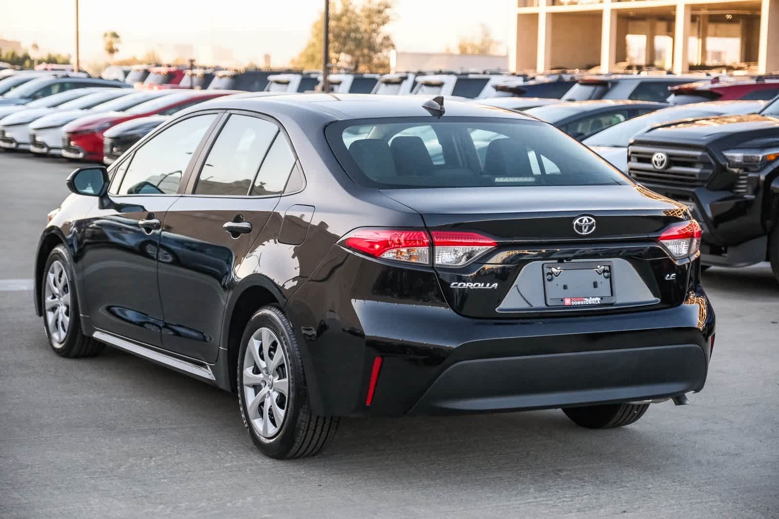 Thumbnail: 2025 Toyota Corolla - 6