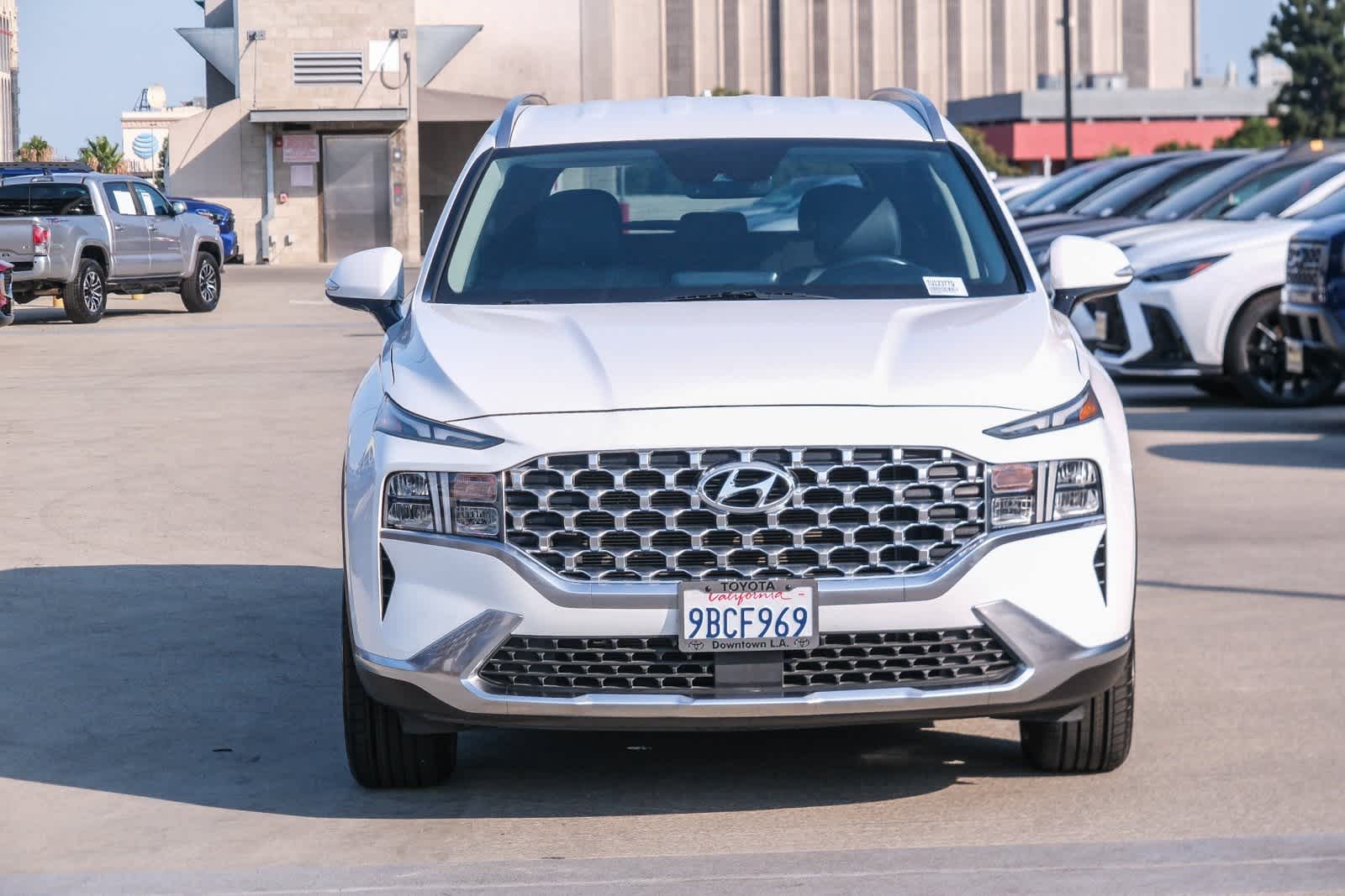 Thumbnail: 2022 Hyundai Santa Fe - 2