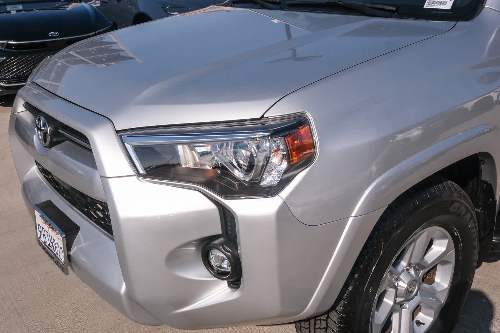 Thumbnail: 2022 Toyota 4Runner - 11